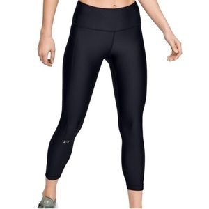 Under Armor Leggings w/ phone pocket